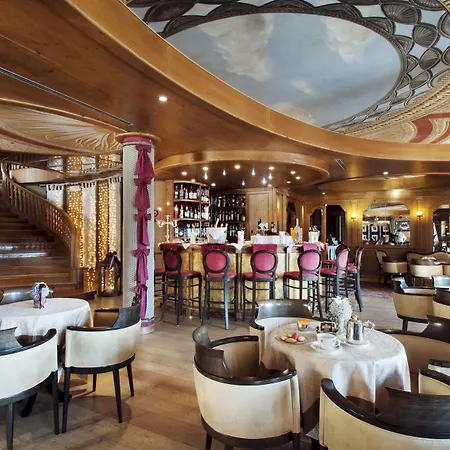 Hotel Cristal Palace 4*